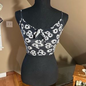 Daisy crop top